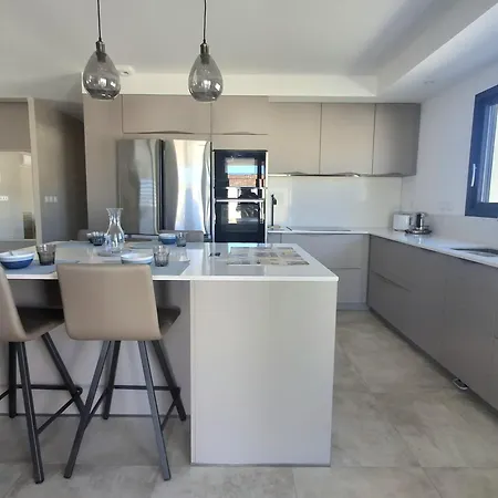 Neuve Avec Piscine Villa *