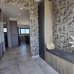 Вилла Neuve Avec Piscine