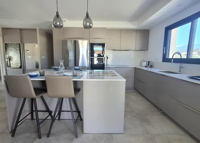 Neuve Avec Piscine Villa *