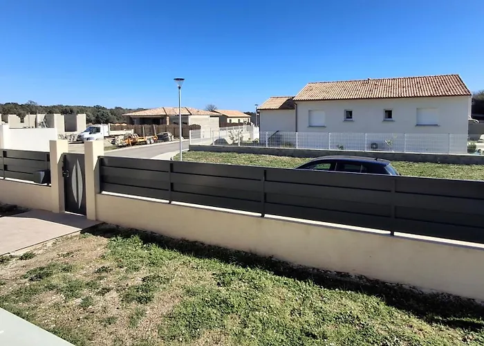 Neuve Avec Piscine *